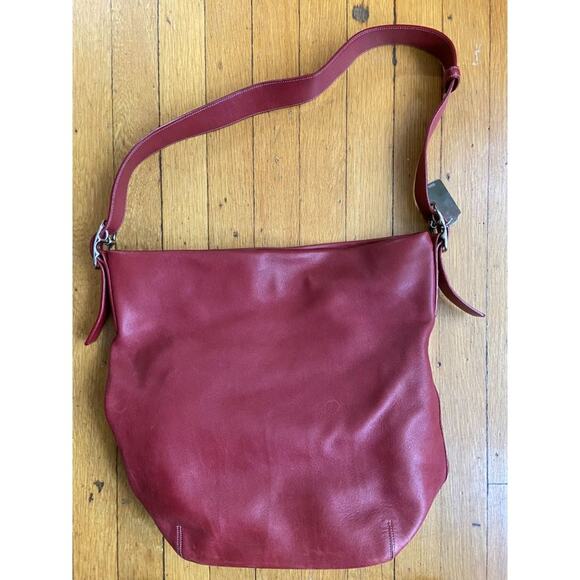 Coach Beautiful Red Bucket Handbag - Picture 5 of 7